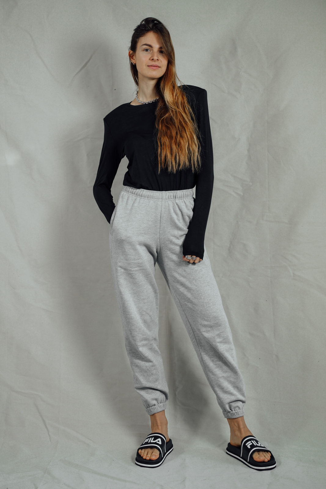 New Year's Eve outfit ideas: how to style your sweatpants for NYE