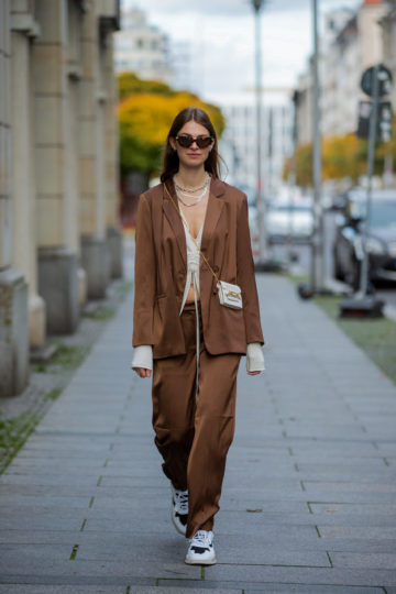 Fashion trends for autumn 2022: colors, fabrics, and cuts