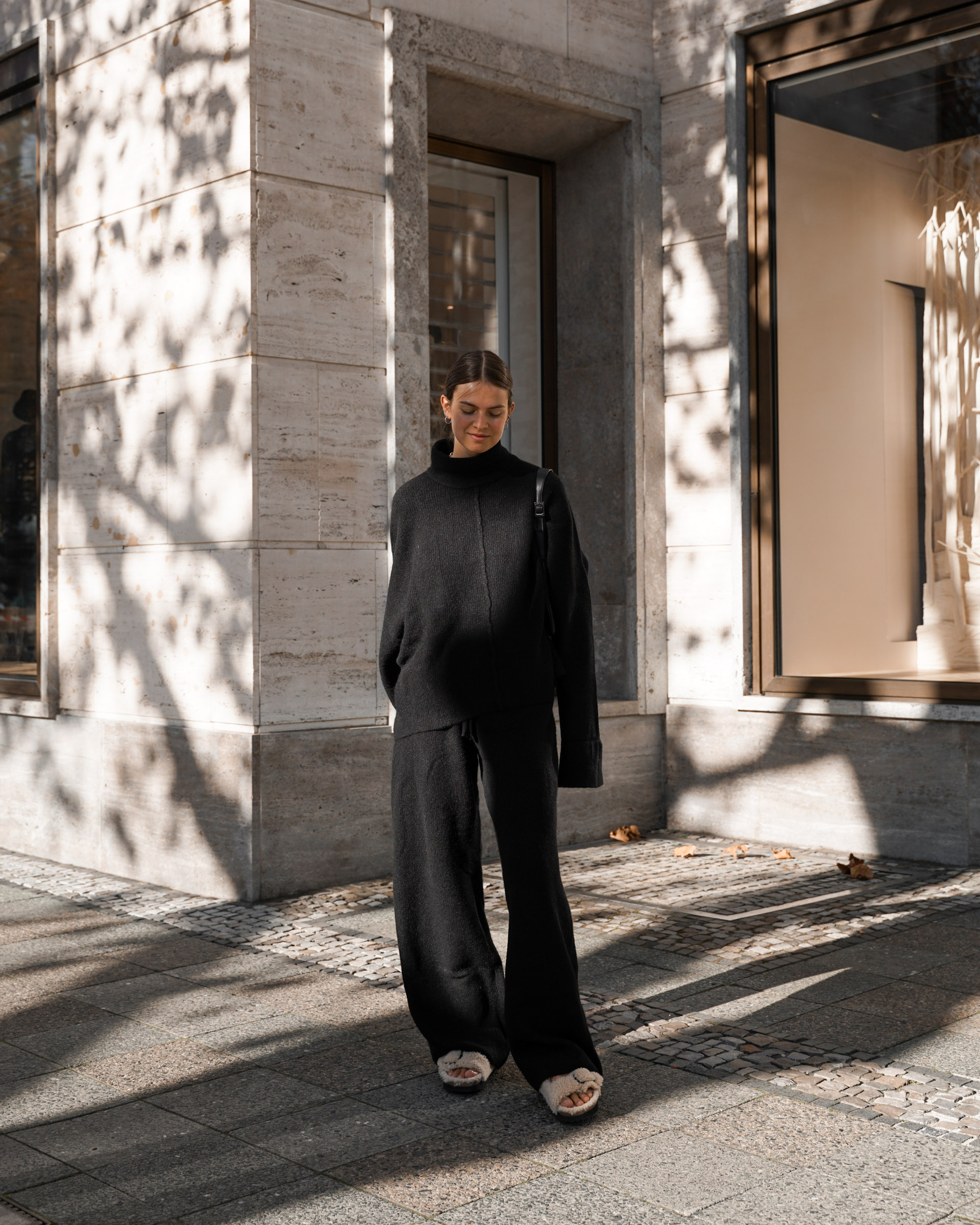 Fashion trends for autumn 2022 colors, fabrics, and cuts