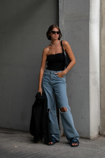 Destroyed Loose Fit Jeans casual chic styled
