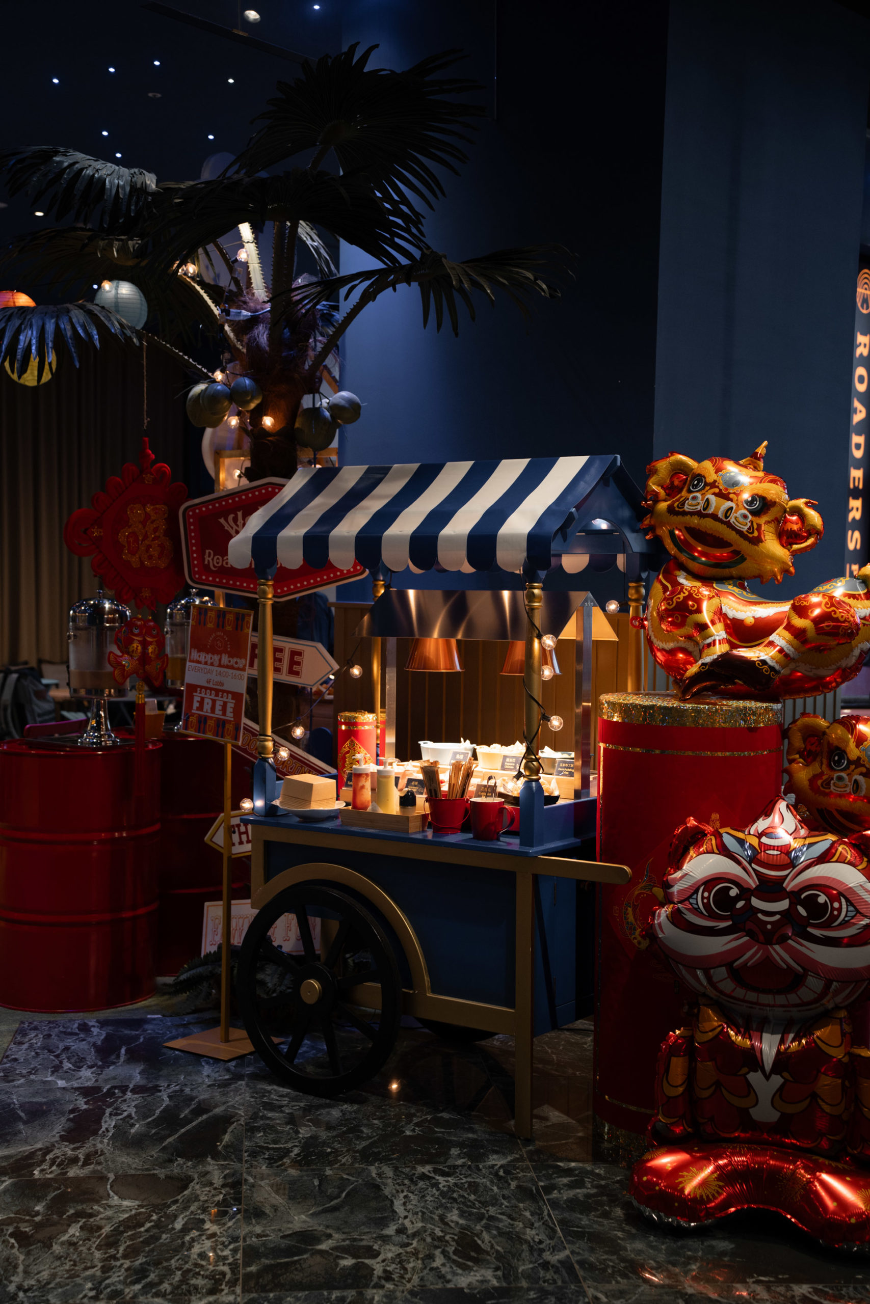 roaders plus hotel theme tripadvisor